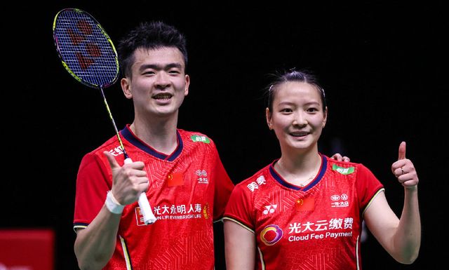 表现突出的 表现突出的