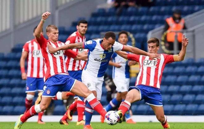 盟正符合其 盟正符合其